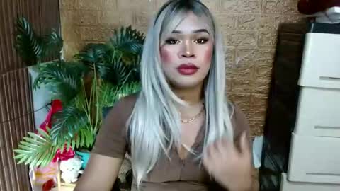 sassy_tinaxx online show from December 2025 07:53:02 PM