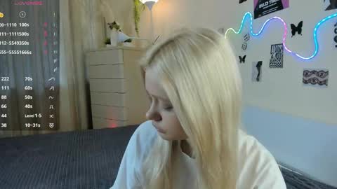 satinpresence online show from May 2026 05:03:01 AM