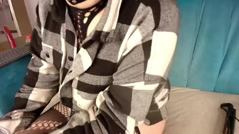 Snapshot of saturningsweets chatting on April 2026 01:59:01 PM Saturningsweets online show from April 2026 01:59:01 PM