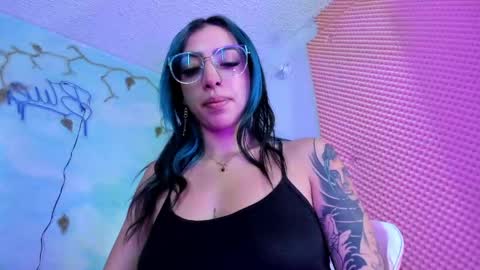 Snapshot of saturno_stone chatting on May 2026 11:44:01 PM Saturnooo online show from May 2026 11:44:01 PM