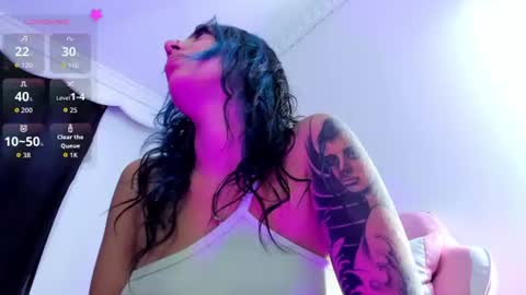Snapshot of saturno_stone chatting on July 2026 01:52:02 AM Saturnooo online show from July 2026 01:52:02 AM