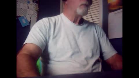 satyr64 online show from September 2025 03:58:02 PM