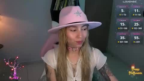 I AM JENN  online show from November 2025 02:36:01 AM