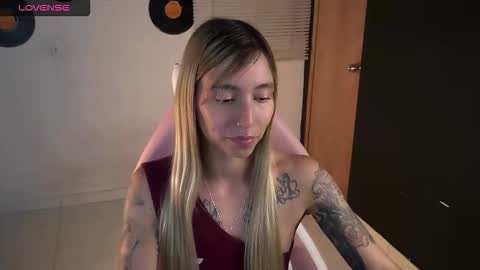 I AM JENN  online show from June 2026 03:24:02 AM