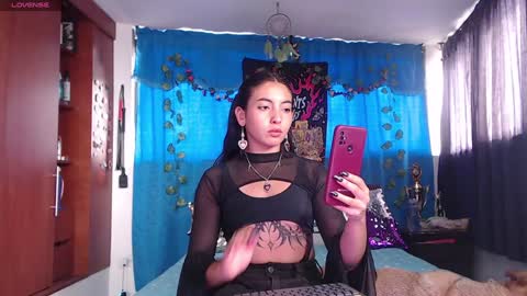 Zaren online show from January 2025 02:21:01 PM