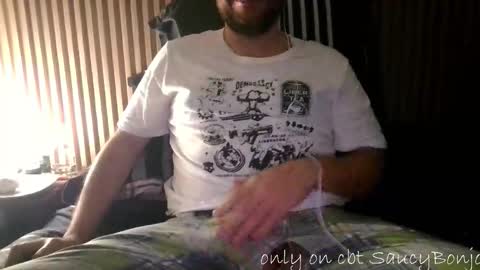 Snapshot of saucybonjo chatting on September 2025 12:44:02 AM Ben online show from September 2025 12:44:02 AM