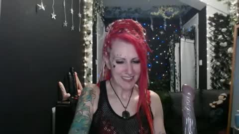 SaucySky online show from February 2025 01:21:01 AM