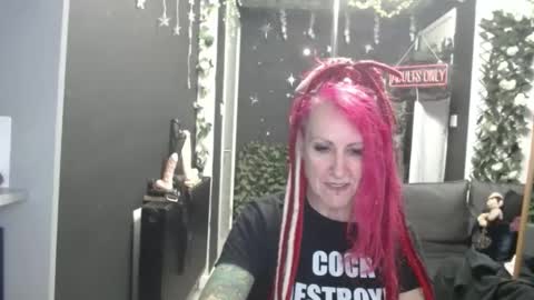 SaucySky online show from February 2026 09:47:01 AM