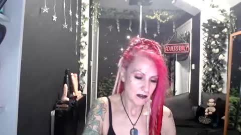 SaucySky online show from March 2026 08:45:02 PM