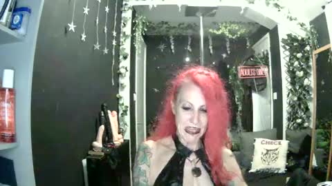 SaucySky online show from July 2026 08:45:02 PM