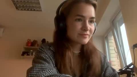 Snapshot of saundrayeeloy chatting on September 2025 03:22:02 PM Martha online show from September 2025 03:22:02 PM