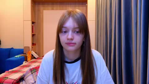 LUNA and ANNA    online show from January 2025 04:41:01 PM