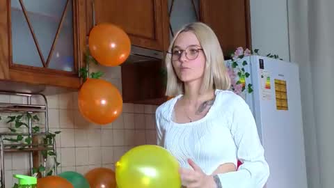 savannahshor online show from October 2025 08:29:01 PM