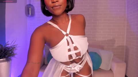 Snapshot of savannahstorm_ chatting on February 2025 07:31:02 PM S a v a n n a h online show from February 2025 07:31:02 PM