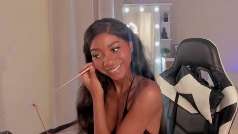 Savannahwildee online show from March 2025 12:44:02 PM