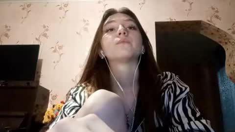 Sophie online show from September 2025 05:17:01 PM