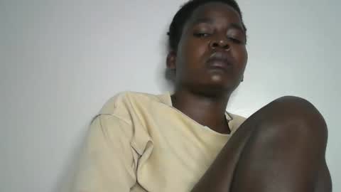 Snapshot of savivore chatting on September 2025 06:46:01 AM savivore online show from September 2025 06:46:01 AM