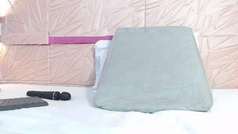Snapshot of savory_pussy18 chatting on January 2025 02:13:01 PM savory_pussy18 online show from January 2025 02:13:01 PM