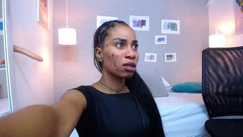 Snapshot of savory_pussy18 chatting on February 2025 03:37:01 AM savory_pussy18 online show from February 2025 03:37:01 AM