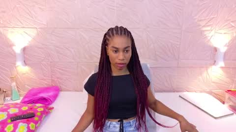 Snapshot of savory_pussy18 chatting on September 2025 02:17:01 PM savory_pussy18 online show from September 2025 02:17:01 PM