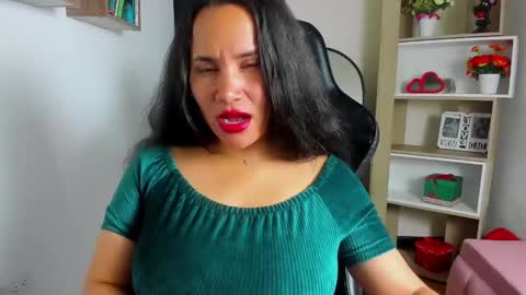 Saylor online show from December 2024 06:33:02 AM