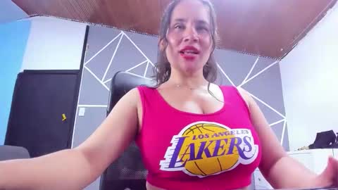 Saylor online show from December 2025 08:34:01 AM