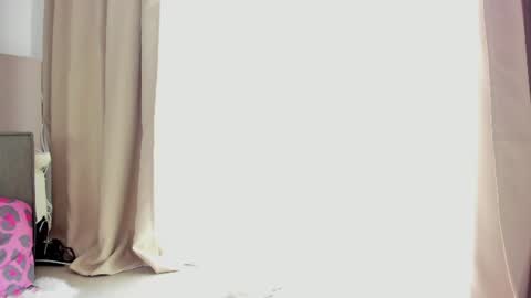 sayurixo_xo online show from June 2026 11:10:01 AM