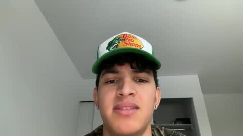 sbouchikh03 online show from January 2026 08:10:02 PM