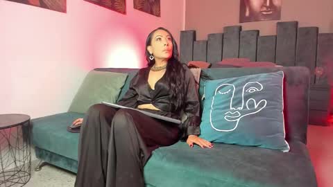 Scarleth online show from September 2025 07:27:02 PM