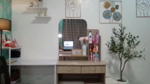 scarlett. online show from March 2025 02:36:02 AM