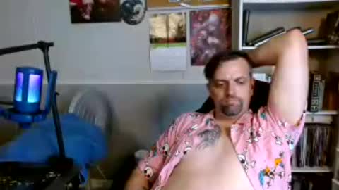 Snapshot of scarecrow2wm chatting on June 2026 10:26:01 PM Kent Clark online show from June 2026 10:26:01 PM
