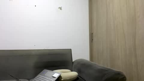 scarle222421 online show from December 2024 03:15:02 AM