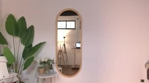 scarlet__15 online show from February 2026 01:20:01 PM