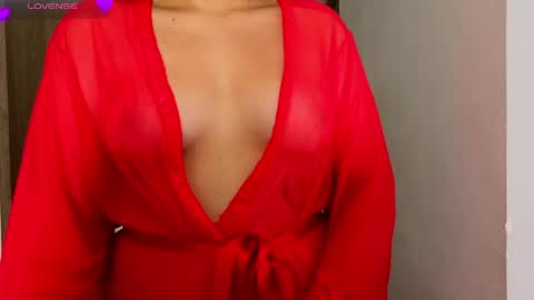 scarlet__15 online show from May 2026 12:14:02 PM