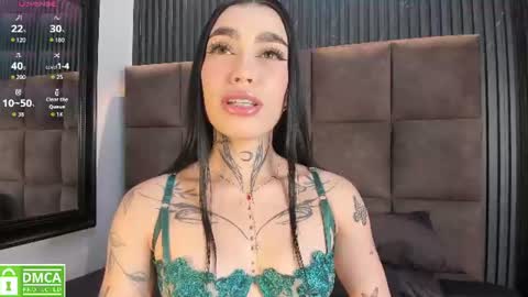 scarlet__jones_ online show from July 2026 05:17:01 AM