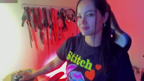 scarlet taylor kennedy online show from March 2026 10:06:01 PM