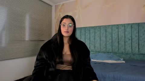 Snapshot of scarlet_rose__ chatting on February 2025 01:53:02 PM Scarlet online show from February 2025 01:53:02 PM