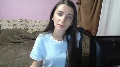 Scarlet online show from May 2026 08:49:02 PM