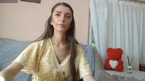 Snapshot of scarlet_rosse chatting on July 2026 03:40:01 PM Scarlet online show from July 2026 03:40:01 PM