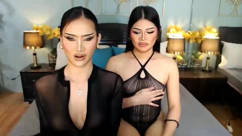 Snapshot of scarlet_snow_asian chatting on June 2026 08:30:02 PM Scarlet online show from June 2026 08:30:02 PM