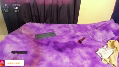 scarlet_tommy online show from October 2025 09:34:02 PM