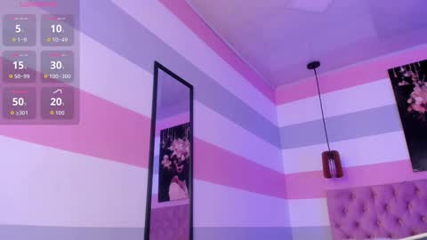 Scarlet  online show from October 2025 10:54:02 PM