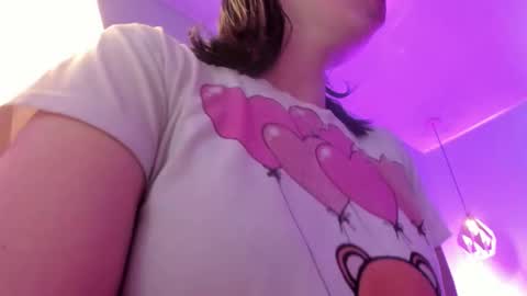 Scarlet  online show from February 2026 03:48:02 AM