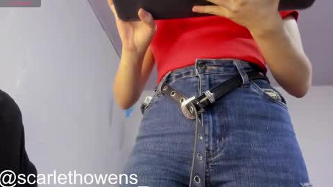 Snapshot of scarleth_owens1 chatting on December 2025 04:17:01 AM online show from December 2025 04:17:01 AM