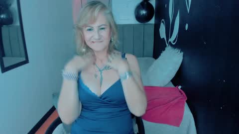 S C A R L E T online show from December 2024 03:00:02 PM