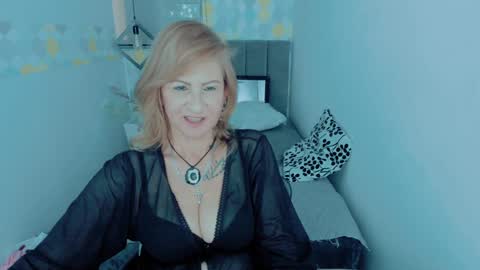 S C A R L E T online show from December 2024 09:27:01 PM