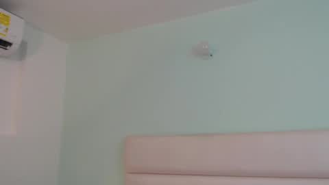 Snapshot of scarletlevis chatting on March 2026 11:17:02 AM scarlet online show from March 2026 11:17:02 AM