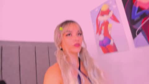 Snapshot of scarletliz chatting on October 2025 03:58:01 PM Scarletliz online show from October 2025 03:58:01 PM