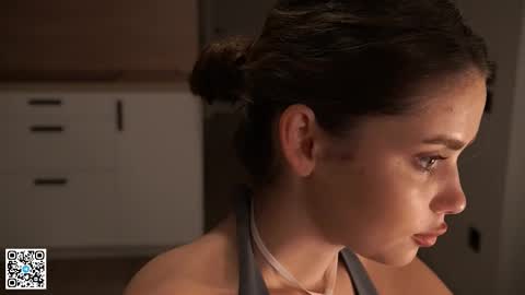 Scarlet online show from March 2026 08:23:02 PM