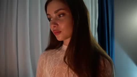 Scarlet online show from June 2026 09:29:01 PM